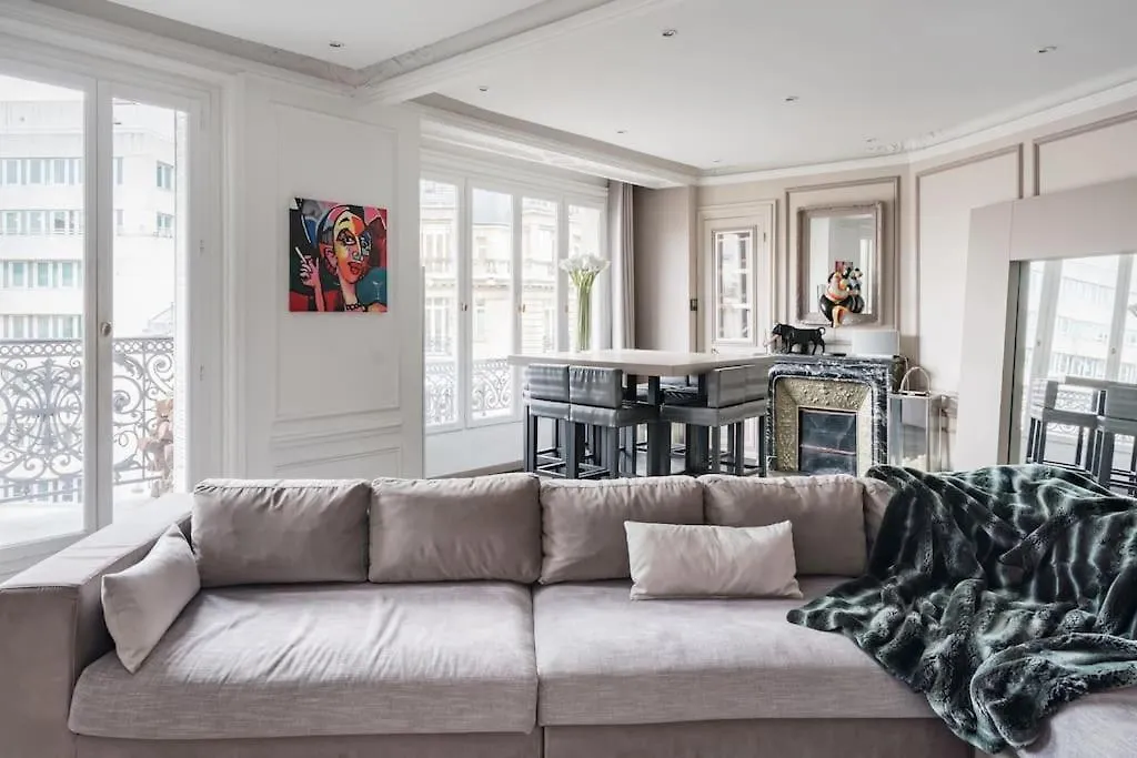 Apartment Ferienwohnung Resplendent Haussmann Design 100M2 - 2 Br Paris